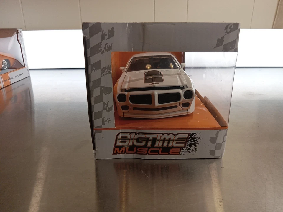 1/24 JADA BIGTIME MUSCLE 1972 PONTIAC FIREBIRD FLAMES FUNDIDO A PRESIÓN ***TOTALMENTE NUEVO*** Foto 2 de 4