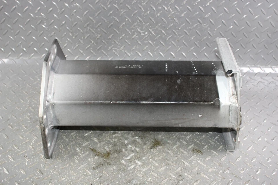 11-17 Aston Martin V8 Vantage Passenger Right RH Front Bumper Impact Crumple Bar - Изображение 2 из 4