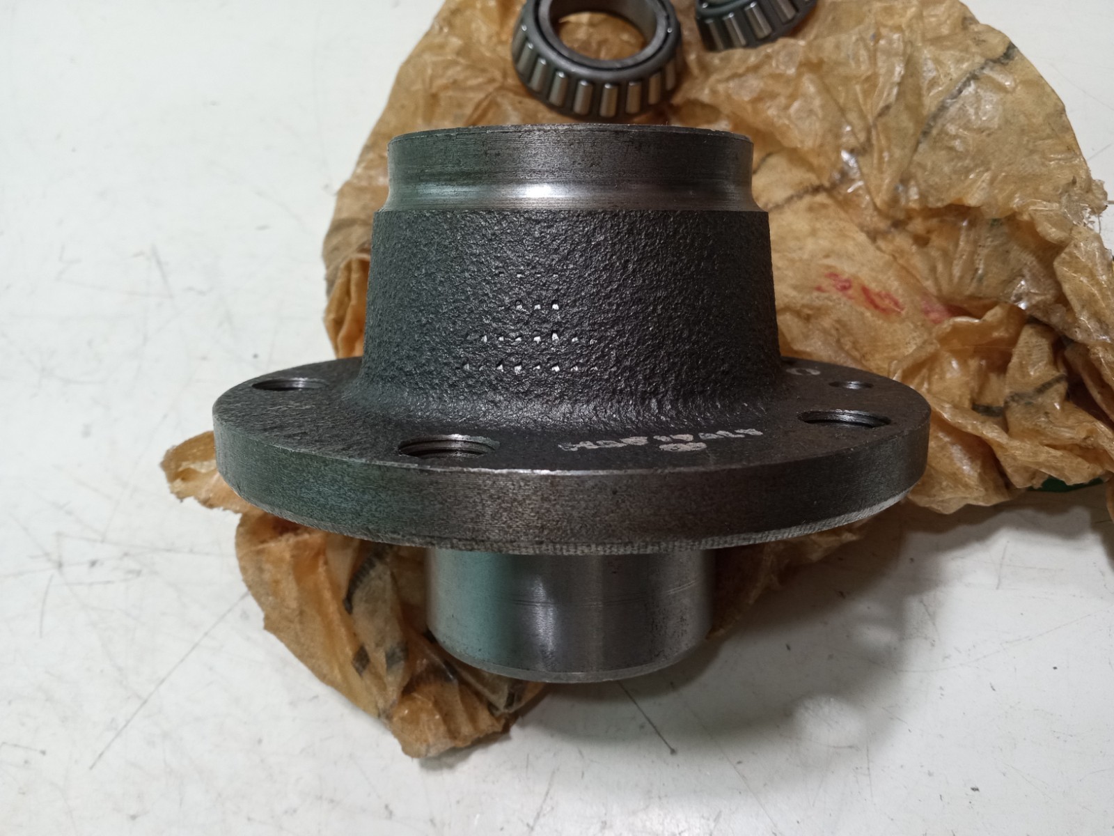 Ferrari 308 Front Wheel Bearing Hub_Bearings_115966_104349_208_NEW_GENUINE