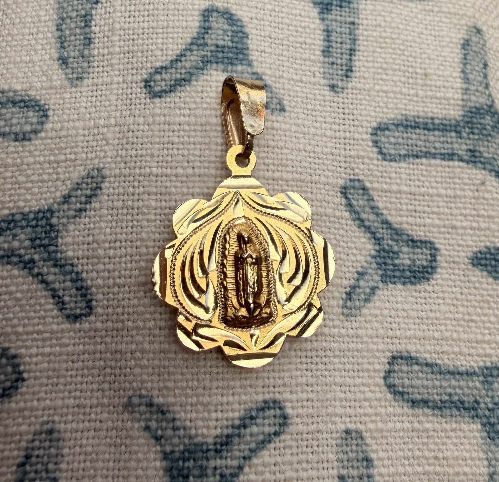 Solid 10k Yellow Gold Double Sided Religious Meda… - image 3