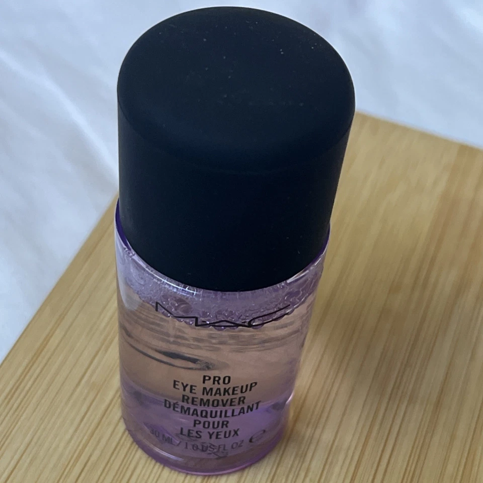 RARO AUTÉNTICO MAC Pro Desmaquillante de Ojos Nuevo, 1oz, Descontinuado y Difícil de Encontrar! Foto 3 de 3