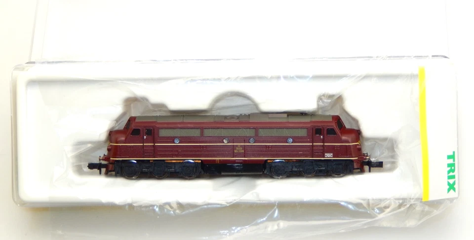 Minitrix Spur N 12718 Diesellok Nohab MY 1106 der DSB - Bild 1 von 1