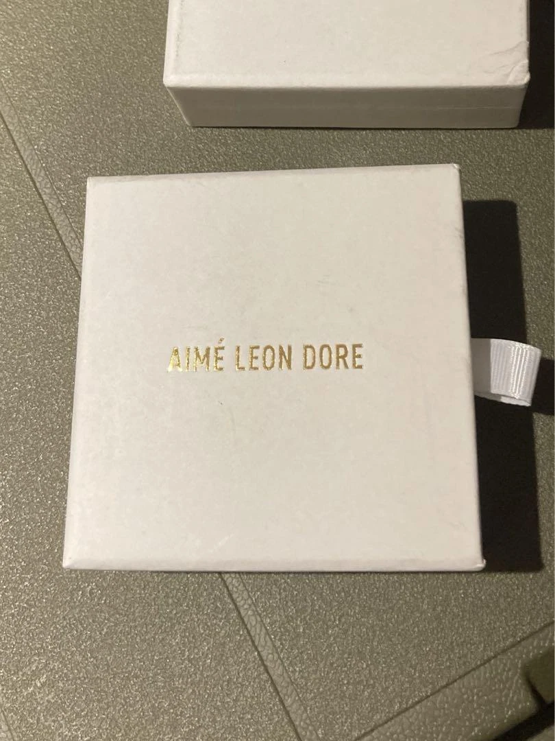 AIME LEON DORE × PORSCHE 356 collaboration GRILL BADGE B with box japan