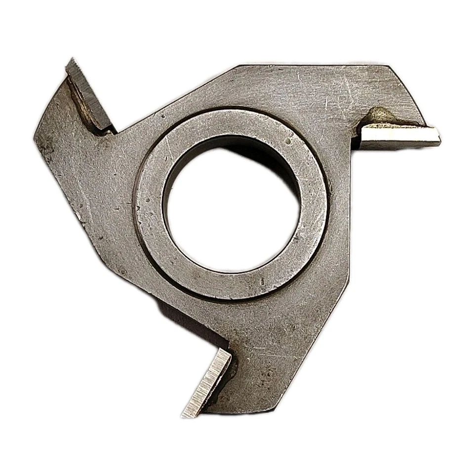 Raised Shaper 3-Wing Cutter Molder 1/2 Height, 3/4 Radius, 3-3/4 Dia, 1-1/4 Bore - Image 3 of 4