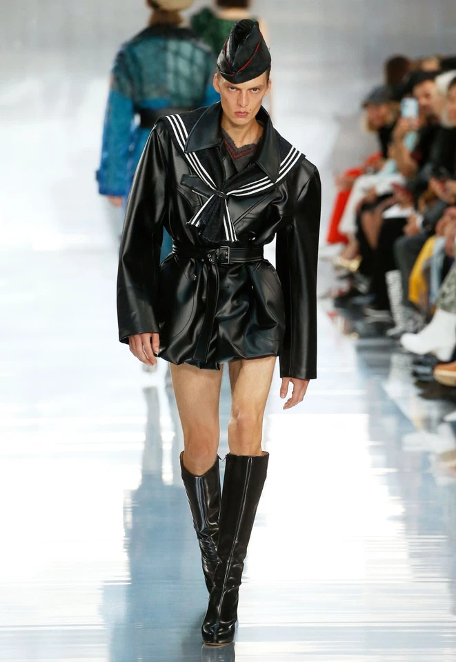 Maison Margiela SS20 Runway Black Faux Leather Military Jacket 38/M Leon Dame - Image 4 of 4