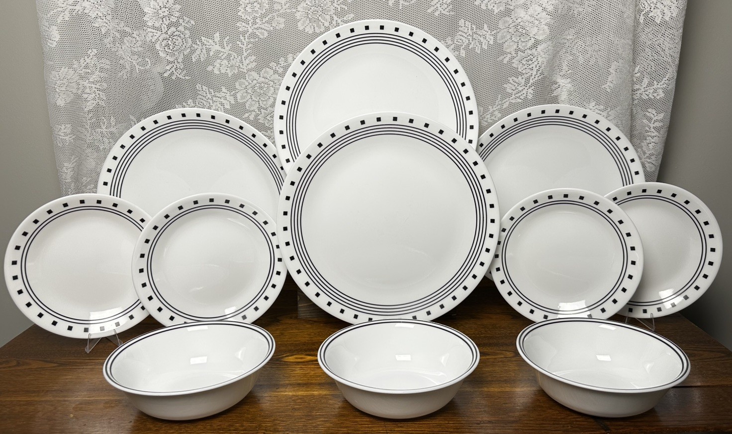 11pc Lot 3 Place Settings + Extras Black White
