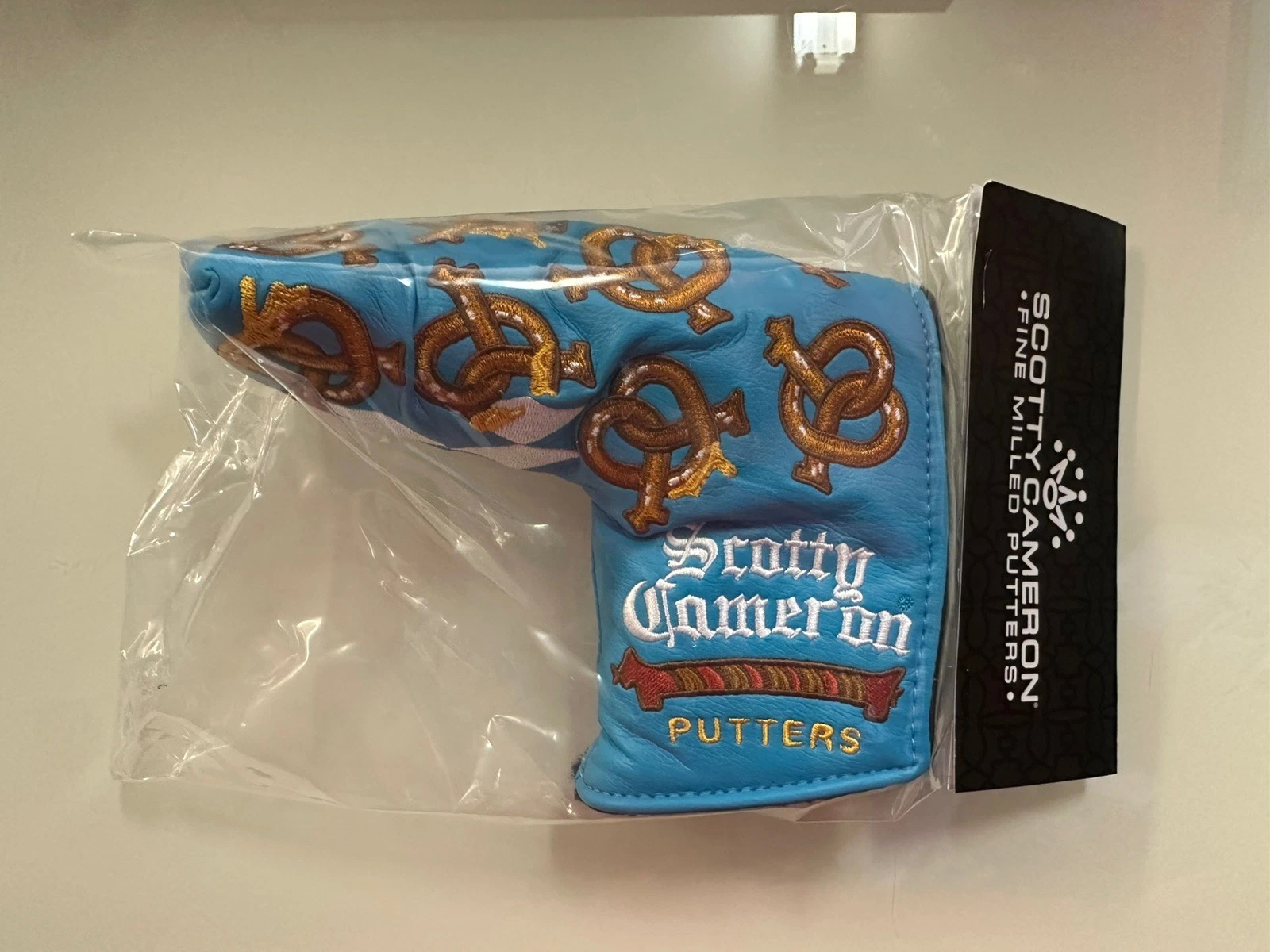 2026 Scotty Cameron Oktoberfest Brezn Hund Headcover