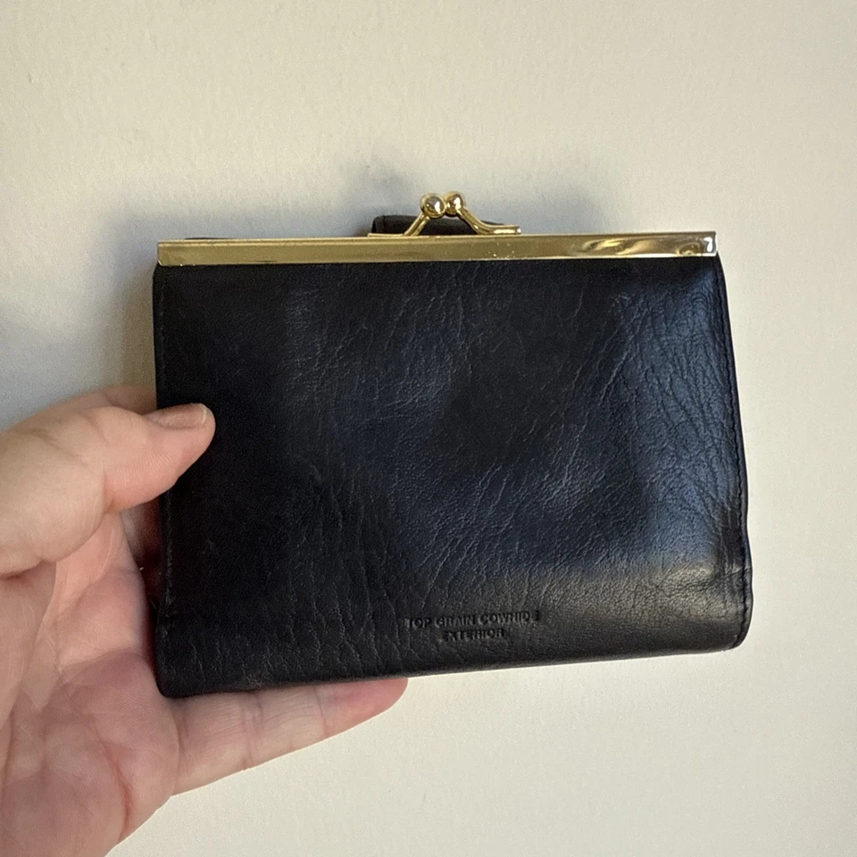 Preowned- Vintage Buxton Top Grain Cowhide Leather Bifold Wallet W/Coin Pouch - Image 3 of 4