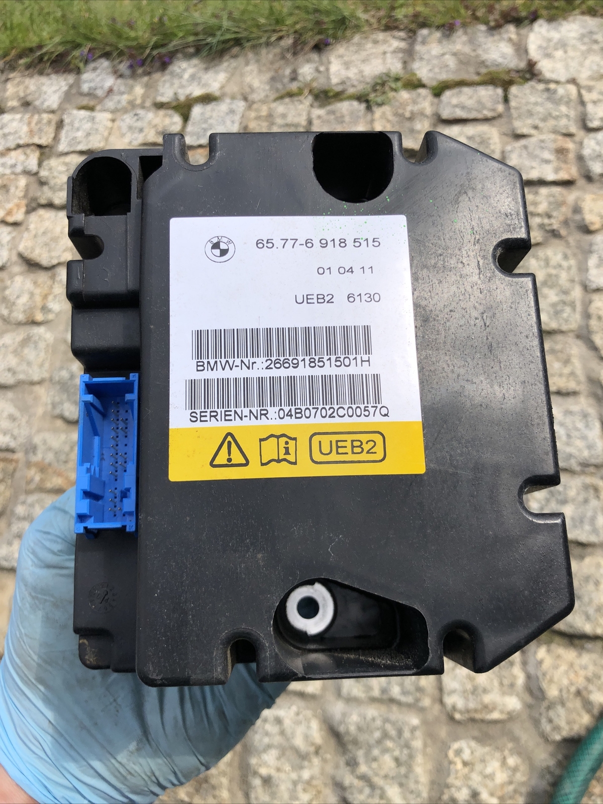 BMW OEM E46 Convertible Roll Over Crash Sensor Module Vert 