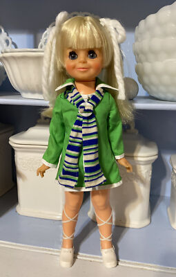 17 Velvet Doll VINTAGE Ideal Crissy Family 1970 Velvet Doll