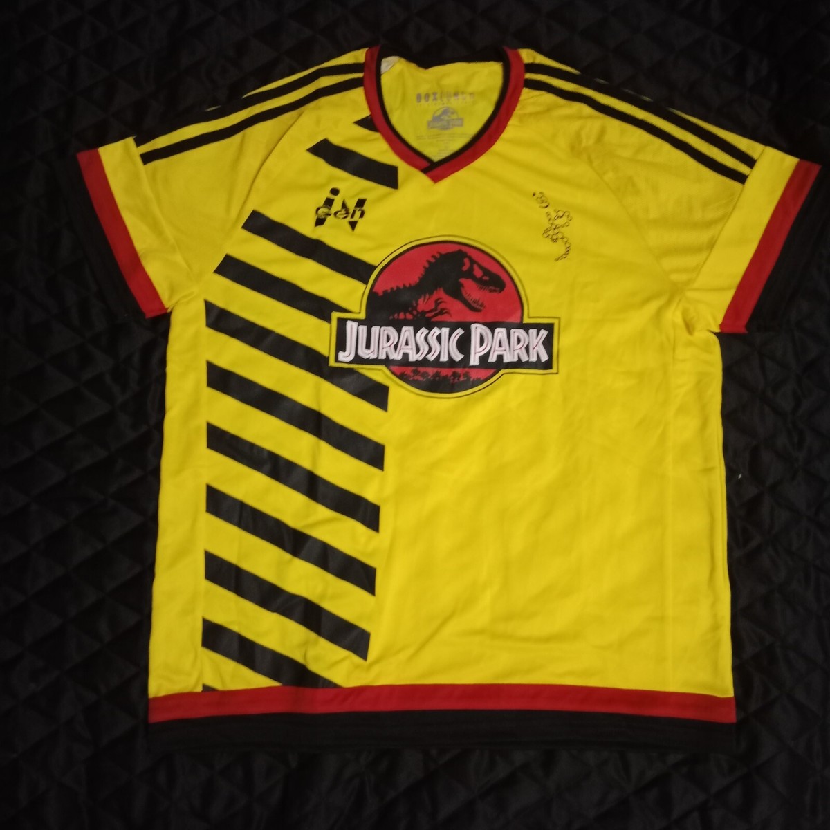 BoxLunch Jurassic Park Movie Soccer Jersey Sz XL #1 Ian BoxLunch Jurassic Park Movie Soccer Jersey Sz XL #1 Ian
