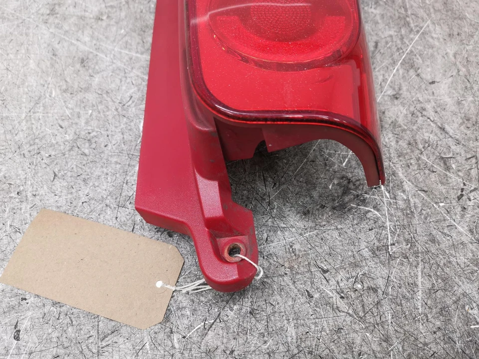 Piloto trasero izquierdo peugeot partner 2008-2018 mk2 9680608080 #91843 Foto 3 de 4