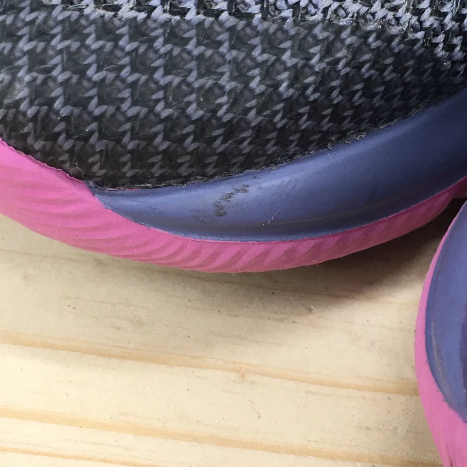 Under Armour Zapatos Juveniles 4 Tempo TCK Tenis para Correr 1283764-767 Gris Rosa Malla Foto 4 de 4