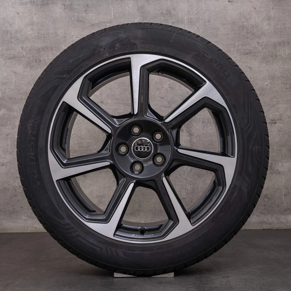 Audi Q3 Felgen 19 Zoll F3 Allwetterreifen 83A601025D Rotor titan glanzgedreht - Bild 3 von 4