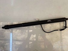 Puerta trasera izquierda peugeot 3008 puntal eléctrico 2020 9830770280 p84 gt line