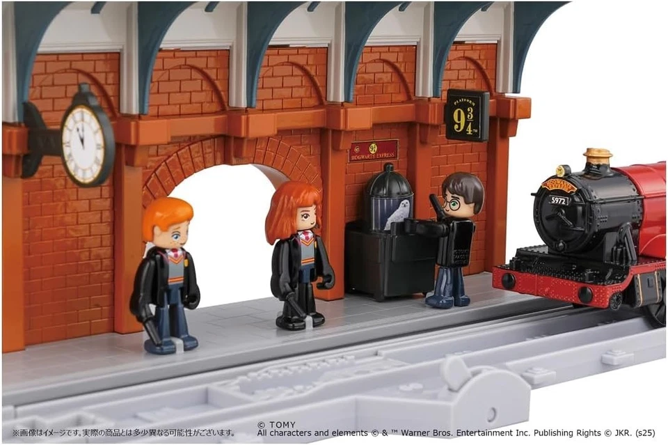 TAKARA TOMY Plarail Harry Potter Hogwarts Express Train Toy NEW - Image 4 of 4