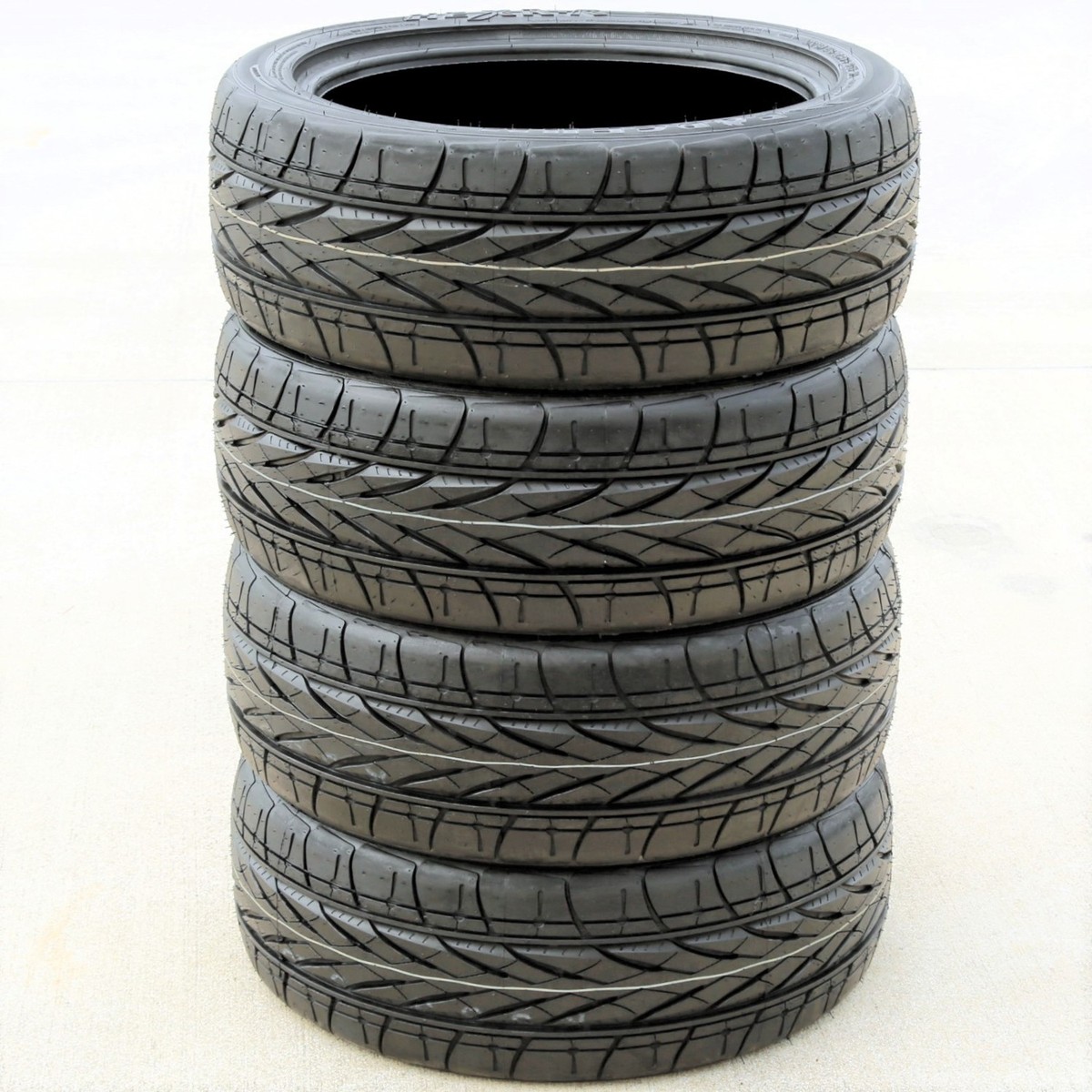 Roy Amazon.com: GT Radial Champiro UHP A/S 255/40ZR19 100Y XL