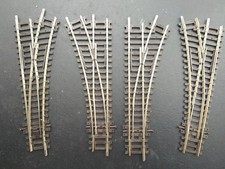 Peco OO Gauge Nickel Silver Track 2 R/H  And  2 L/H Points