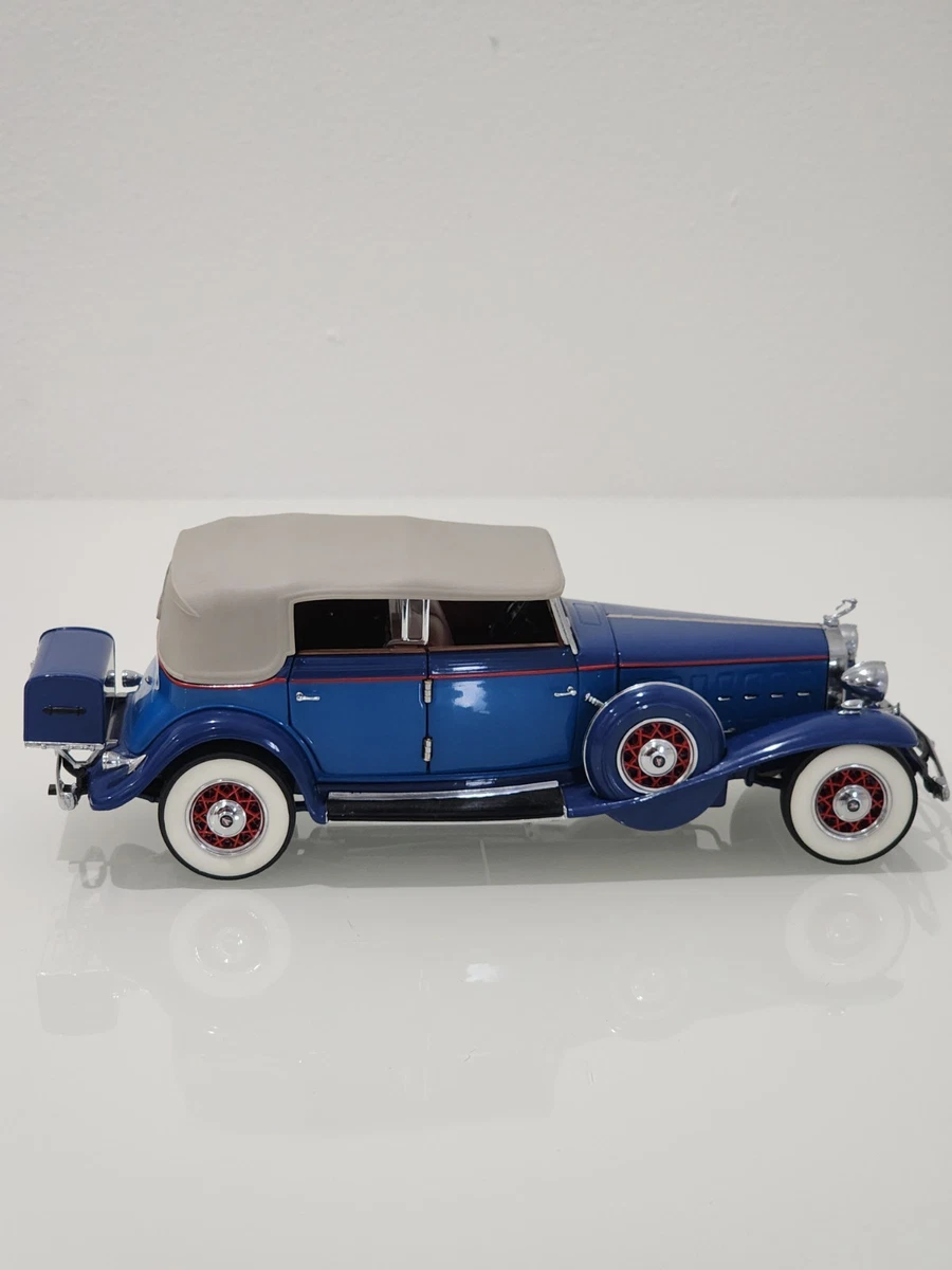 Franklin Mint 1:24 1932 Vehicle Year Vintage Manufacture Diecast