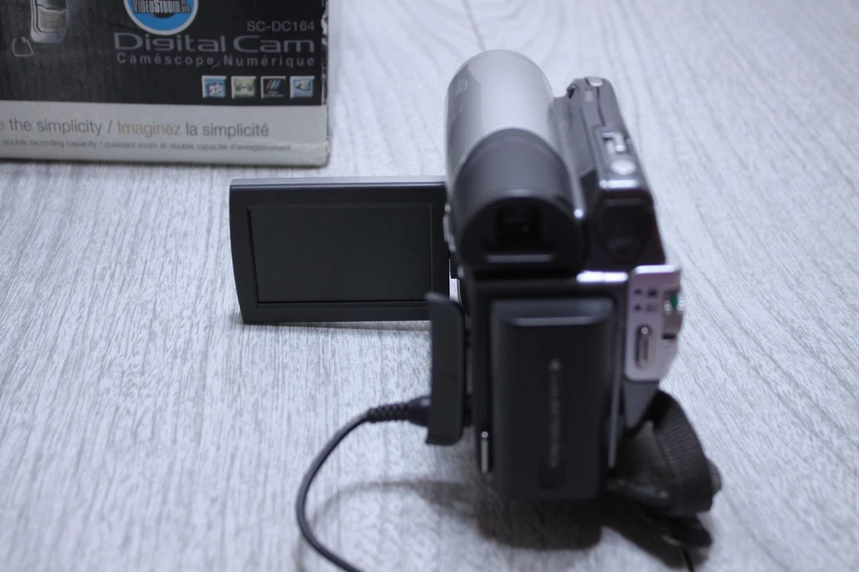 Samsung SC-DC164 Camcorder DVD-R + SD w/ REMOTE, Tested Video Proof Works BUNDLE - Image 3 of 4