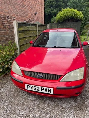 2002 Ford Mondeo 1995cc Petrol Automatic  5 Doors Colorado Red Low Miles - Picture 1 of 8