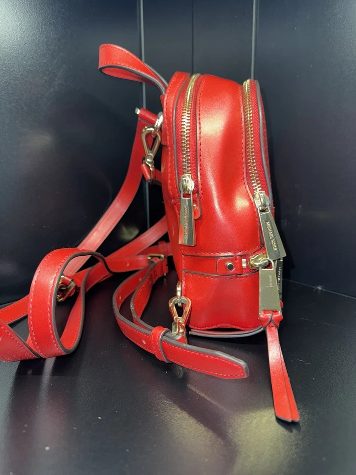 Mochila Michael Kors Mini Cuero Rojo Cremallera Foto 3 de 4