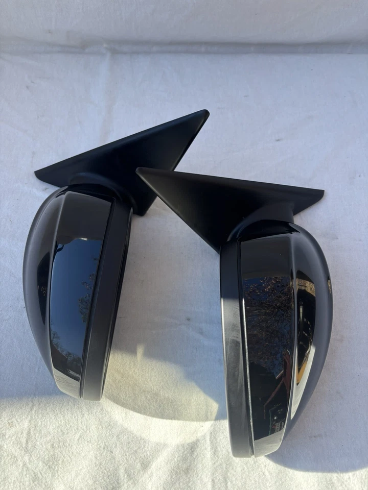 2006 宝马 328i 司机和乘客侧黑色动力加热镜 — 第 2/4 张图片