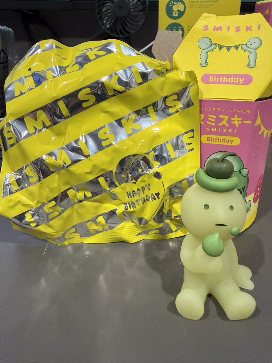 Smiski Birthday Series - SMISKI TASTING - NEW (Opened) w/box