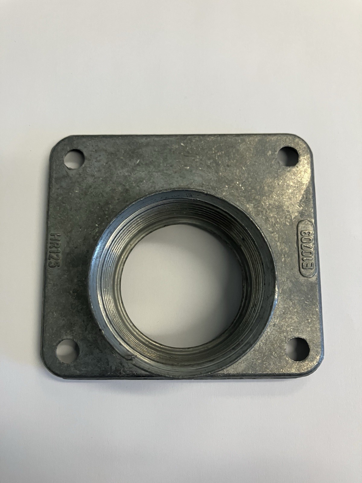 SIEMENS EHR125 HR125 TYPE HR HUB FOR 1-1/4" CONDUIT