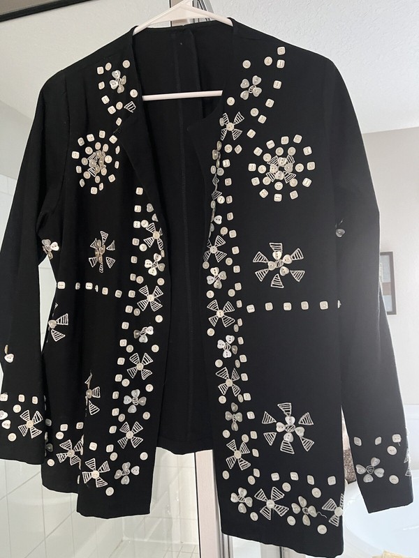 Women Black Linen Jacket Sz L With white buttons details In PERFECT Condition