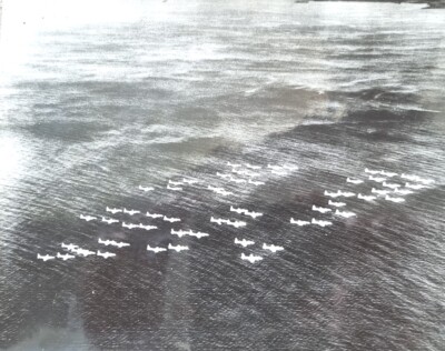 GROSSES ORIGINAL 50er JAHRE PRESSEFOTO LOCKHEED STERNSCHNUPPEN RIESIGE FORMATION 26x20cm