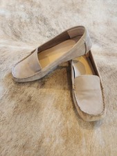 Women's Clarks Freckle Walk Tan Nubuck Leather Loafers Size 8