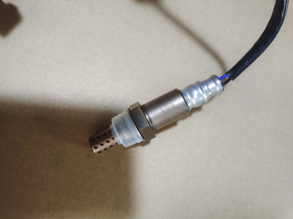 NEW Downstream Oxygen Sensor DENSO 234-4516 For 2007 Toyota Sienna 3.3L 3.5L V6 Foto 4 de 4