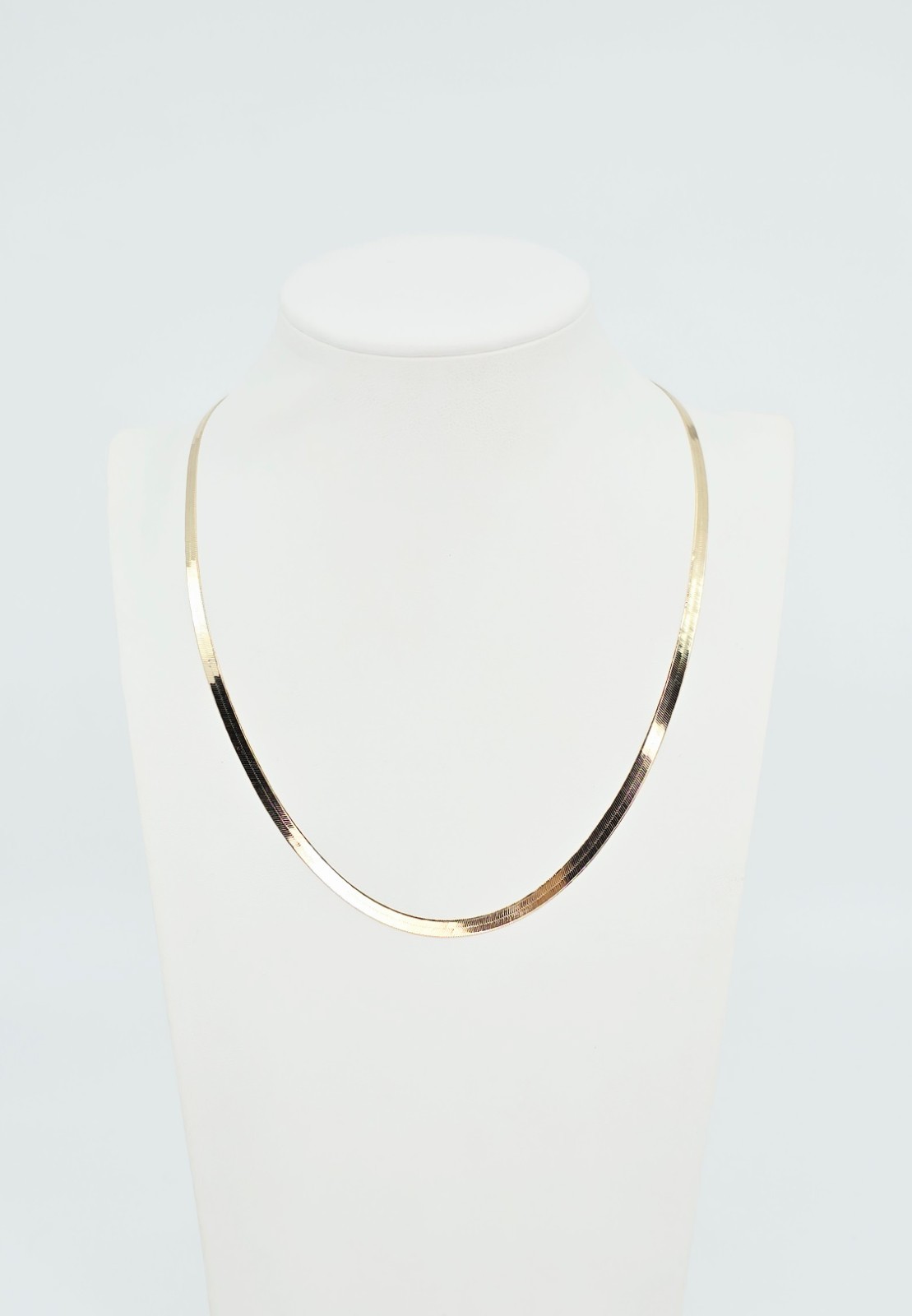 Beautiful 14K Solid Yellow Gold Flat Herringbone … - image 5