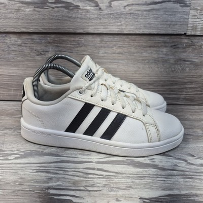 Adidas Cloudfoam Advantage Women s Shoes Sneakers Size 7 White Black 3-Stripe 