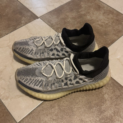 adidas Yeezy 350 Boost v2 CMPCT White Panda Men s Size 11.5