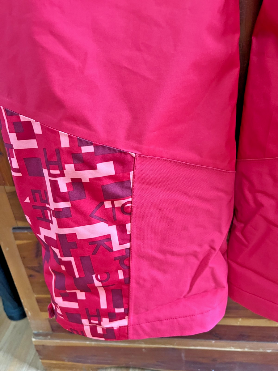 The North Face PyeongChang Olympic Ski Jacket(L) and Pants(M