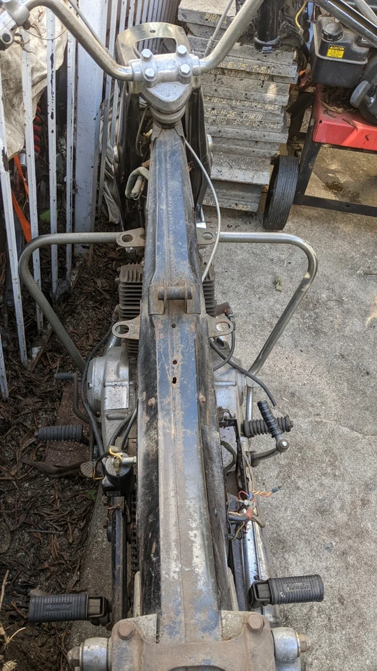 Honda Dream 150 CA-95  Roller With Engine Spins Freely , Parts Bike No Paperwork - Image 4 of 4