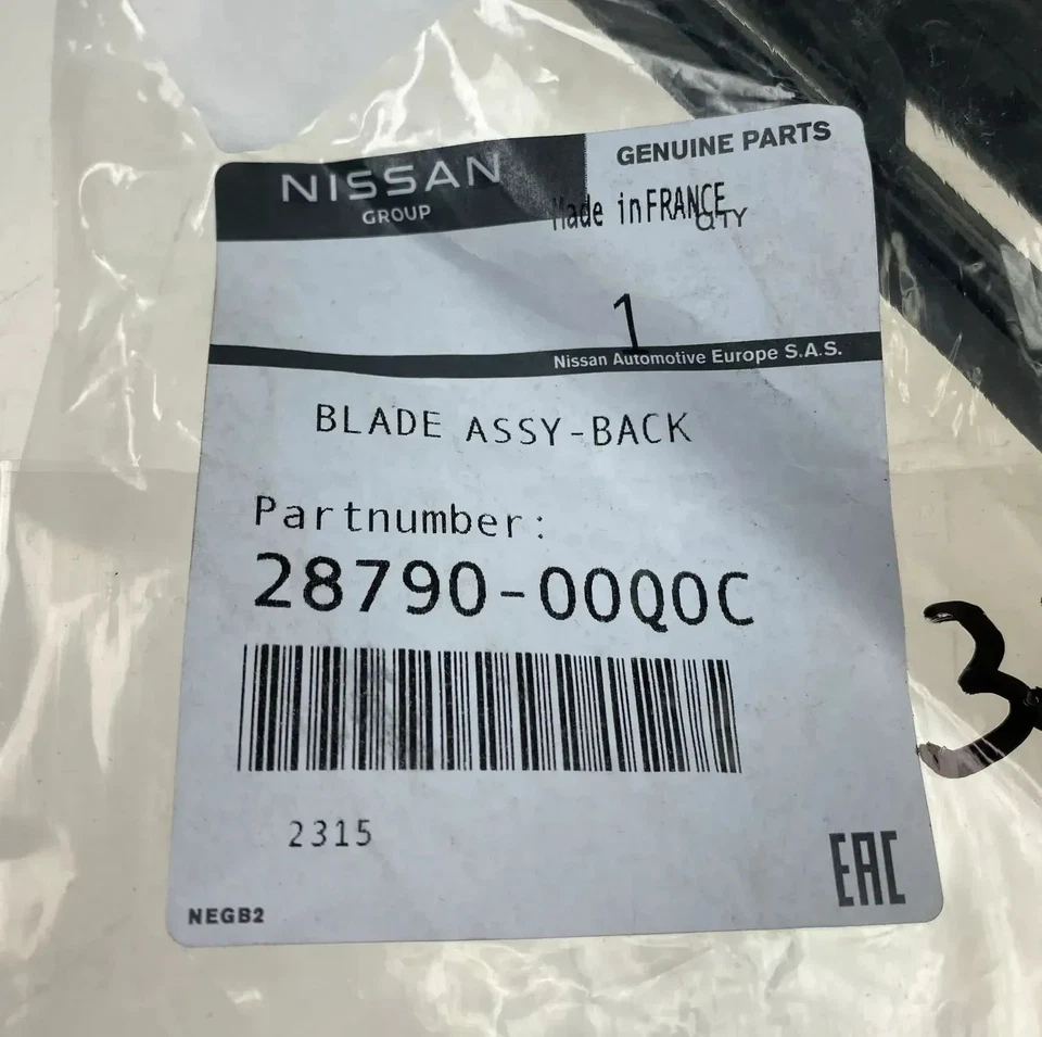 Original NISSAN windscreen wiper rear MICRA 2017 ON (K14FR) 2879000Q0C - Image 2 of 4