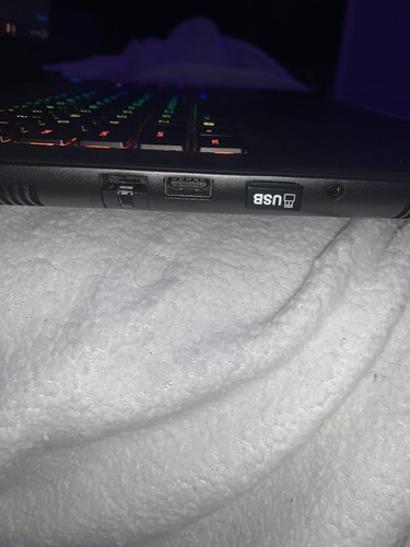 Alienware M18 R1 AMD Ryzen 9 32GB RAM 1TB SSD Gaming Laptop - Picture 7 of 8