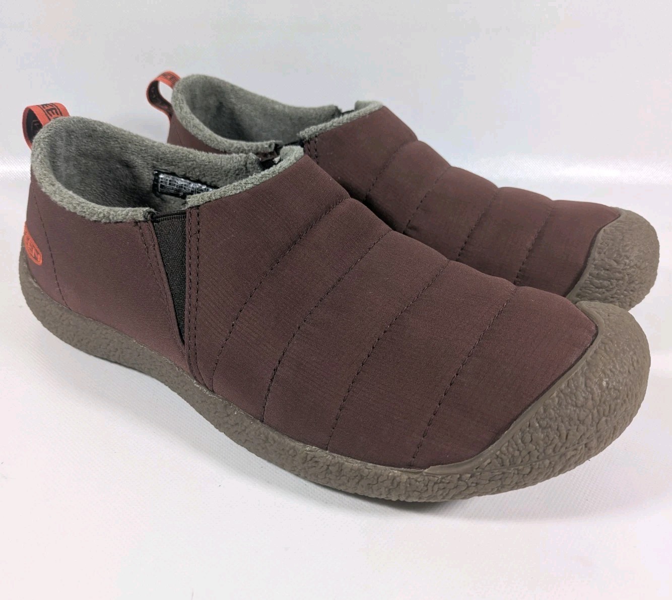 Scarpe slip on donna Keen Howser II taglia 11 Andorra rosse nylon trapuntato 1026851