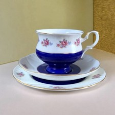 Gorgeous Vintage Crown Staffordshire Royal Floral Cobalt Blue Tea Cup Trio 🌷