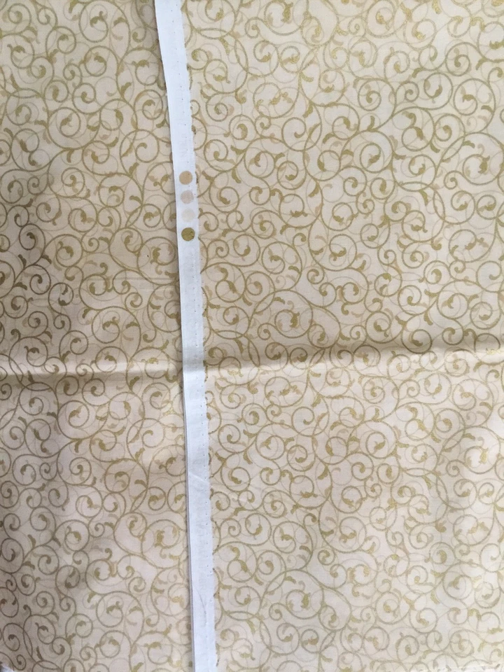 “Festive Trimmings” Gold Metallic Swirls Hoffman California International 3/4 Yd - Image 3 of 3