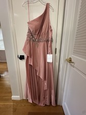 NEW WITH TAGS Size 14 Regular MAC DUGGAL Embellished 1 Shoulder Gown Pink