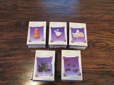 Lot of 5 Hallmark Halloween Ornaments 2003 in original Boxes-bat acrobats ETC
