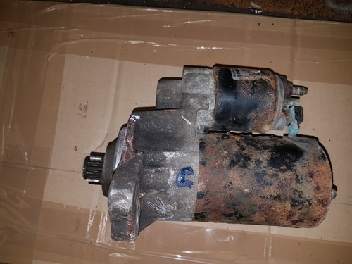 VW Golf IV  b.j 97-03  1,4L16V  55kw  Anlasser