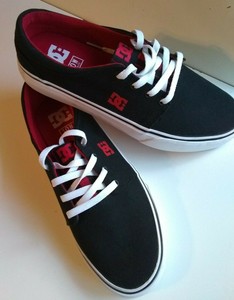 womens black dc shoes