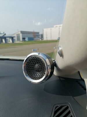 Ground Zero GZUC650Sqx, Aluminum pods + Rings with Grill for