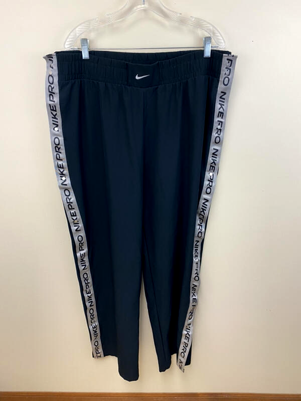 Nike Pro Womens XXL Black Tear Away Full Snap Pants Silver Gray