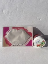 ST. IVES LIP SCRUB JUICY WATERMELON 100 NATURAL SUGAR .5 OZ With Aqua Lip Mask